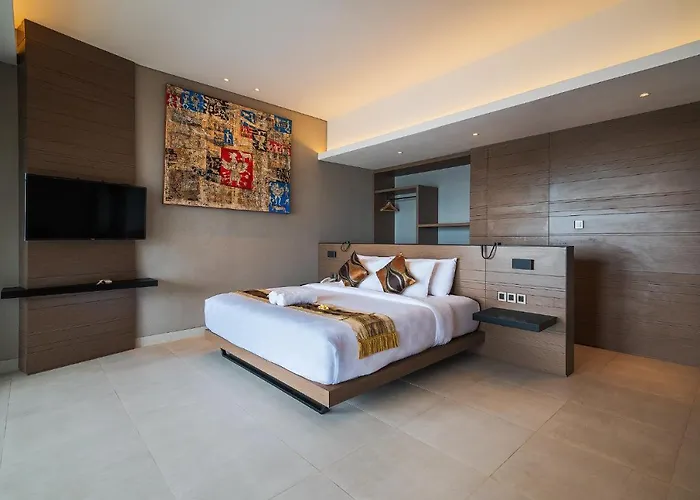 Hotel Padmasari 4*