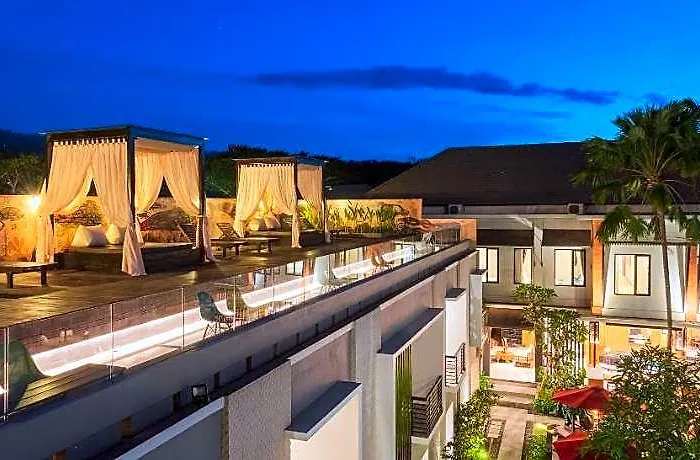 Hotel Padmasari 4*