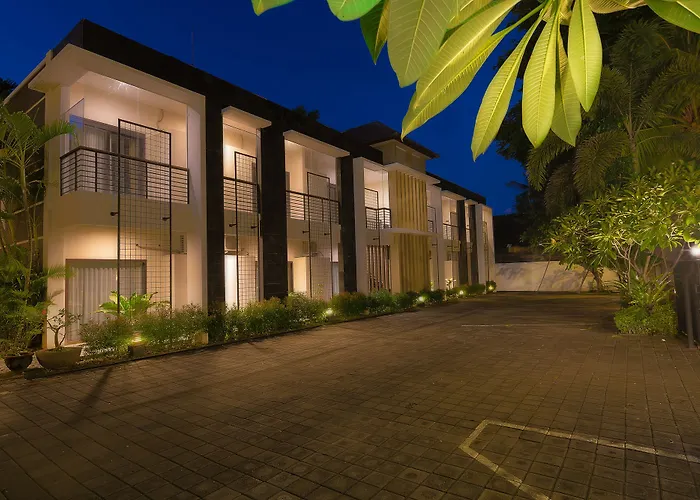 Hotel Padmasari 4*